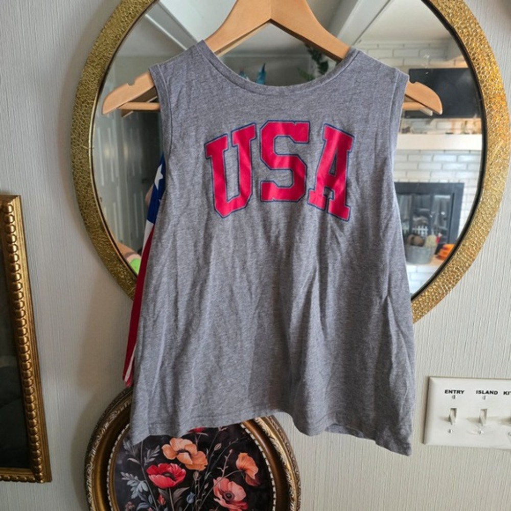 USA with flag cape sleeveless top Tank Top womens xxl fits like‎ a medium